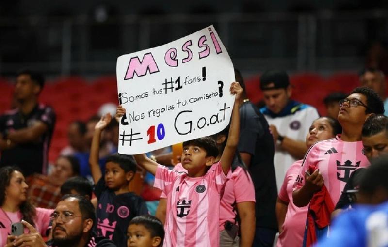 Club World Cup: Sức hút tăng dần nhờ hiệu ứng đặc biệt từ Messi, FIFA bớt âu lo- Ảnh 1. Club World Cup: Sức hút tăng dần nhờ hiệu ứng đặc biệt từ Messi, FIFA bớt âu lo- Ảnh 1.