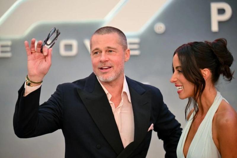 Mối tình của Brad Pitt và Ines de Ramon gặp trục trặc?- Ảnh 1.