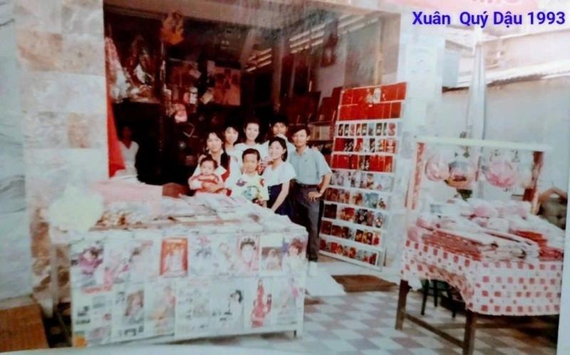 Sạp báo núp hẻm 'độc lạ Cần Thơ': Mỗi ngày chỉ bán 60 - 70 tờ - Ảnh 3.