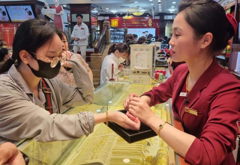 Ngân hàng Nhà nước cấp hạn mức nhập khẩu vàng ra sao?- Ảnh 1.