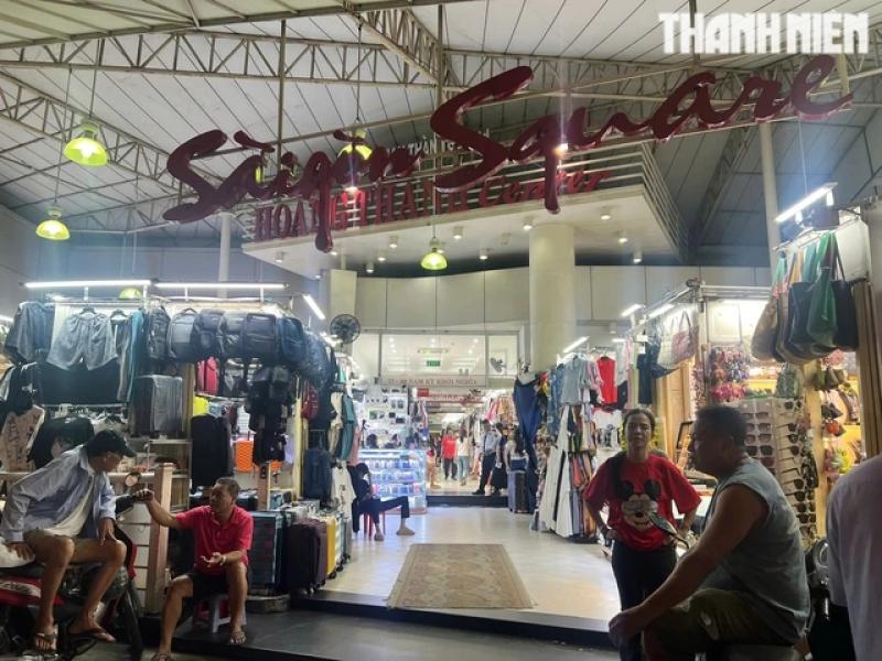TP.HCM: Kiểm tra Saigon Square vẫn phát hiện nhiều sản phẩm nghi hàng giả- Ảnh 3.