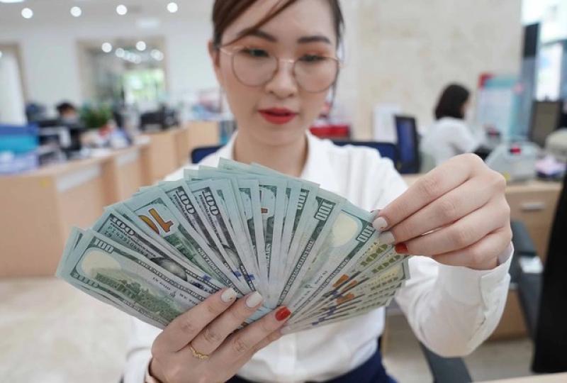 Giá USD hôm nay 12.6.2025: Ngân hàng tăng- Ảnh 1.