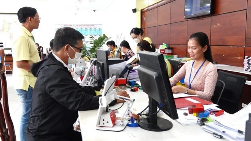 Công chức cấp xã sau sáp nhập cần tiêu chuẩn gì?- Ảnh 1.