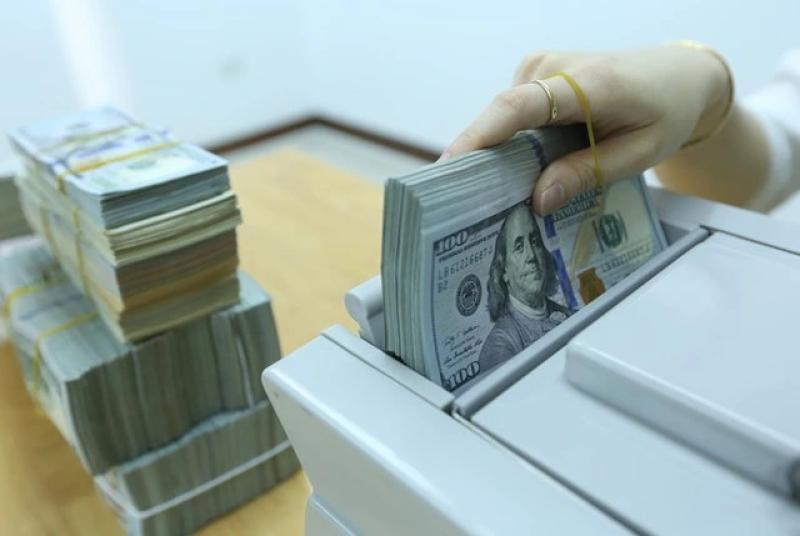 Giá USD hôm nay 9.6.2025: Đô tự do neo ở mốc 26.400 đồng- Ảnh 1.