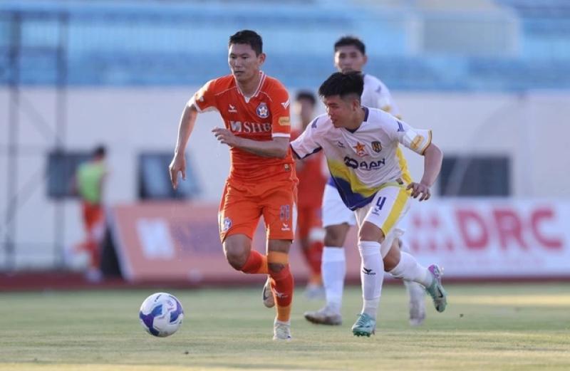 Người cũ ở U.19 Việt Nam có thể cản 'mộng' V-League của Công Phượng và Bình Phước- Ảnh 1. Người cũ ở U.19 Việt Nam có thể cản 'mộng' V-League của Công Phượng và Bình Phước- Ảnh 1.