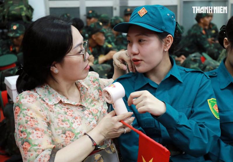 Chiến sĩ Quân khu 7 lên đường thực hiện nhiệm vụ lễ diễu binh Quốc khánh 2.9- Ảnh 9.