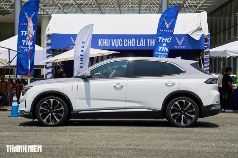 Chuyên gia nói gì về VinFast VF 8 sau khi lái thử? - Ảnh 1.