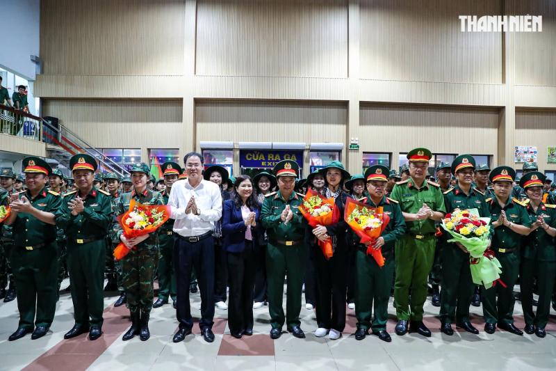 Chiến sĩ Quân khu 7 lên đường thực hiện nhiệm vụ lễ diễu binh Quốc khánh 2.9- Ảnh 2.