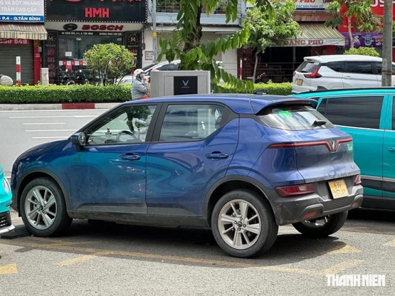 Thực hư chuyện thuê xe tự lái biển vàng phải dừng nghỉ 4 giờ một lần? - Ảnh 2.