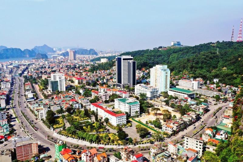 Quảng Ninh: Hơn 800 người xin nghỉ việc khi sắp xếp đơn vị hành chính cấp xã  - Ảnh 1.