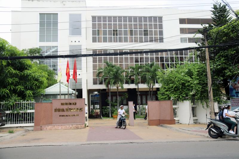 Trụ sở 'đẹp như Resort' của Bình Thuận sau sáp nhập, được bố trí ra sao - Ảnh 3.