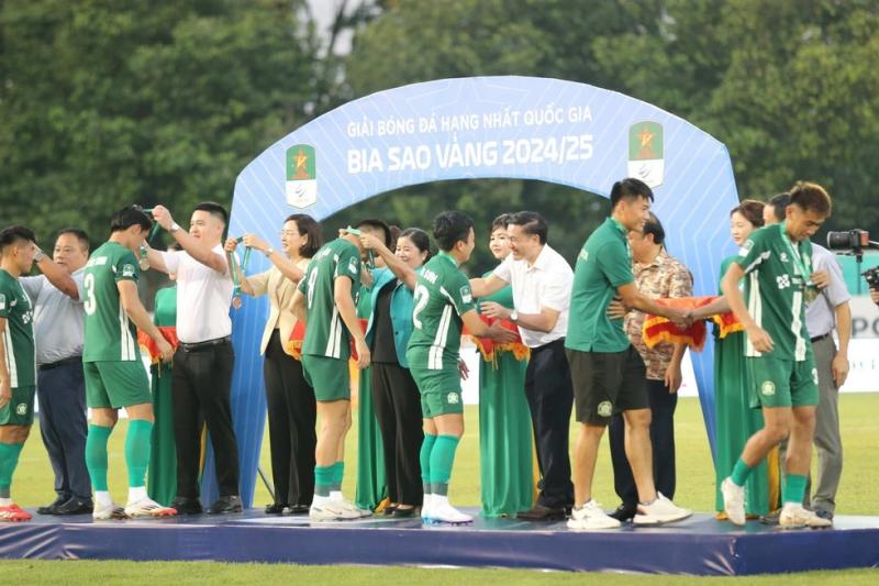 Hành động tuyệt vời của Công Phượng, những lời phát biểu từ trái tim trước cơ hội lịch sử- Ảnh 2.