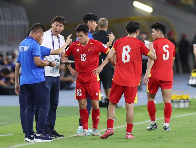Bảng xếp hạng vòng loại Asian Cup mới nhất: Malaysia vững tốp 1, Việt Nam ngậm ngùi bị Lào bắt kịp- Ảnh 3.