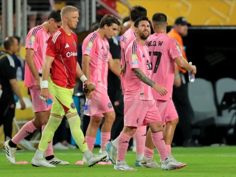 Hơn 60.000 khán giả đến sân Hard Rock, ‘ma thuật’ của Messi đã giải cứu FIFA- Ảnh 3.