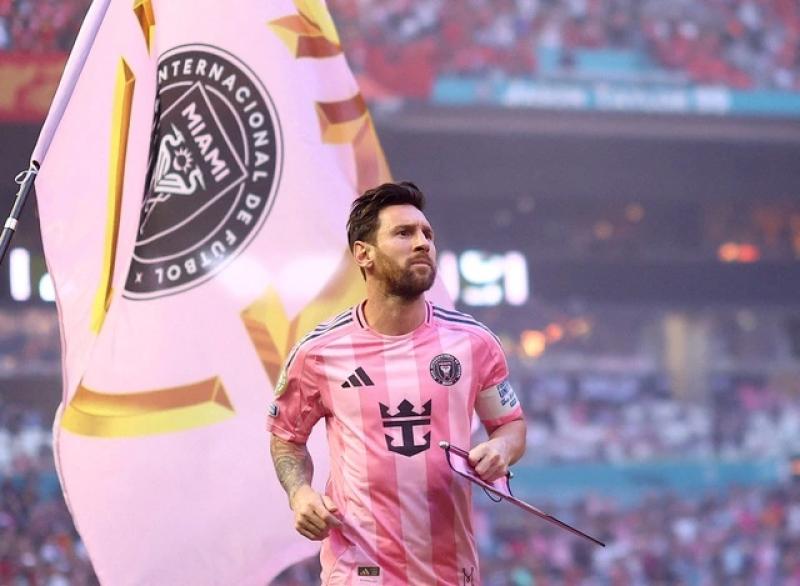 FIFA thắng lớn nhờ hiệu ứng Messi, thêm trận đấu lập kỷ lục hơn 80.000 khán giả- Ảnh 1.