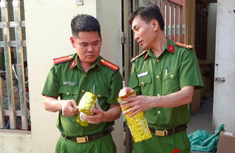  Khởi tố, bắt giam đối tượng giả mạo nhãn hiệu 'chè Thái Nguyên'- Ảnh 1.