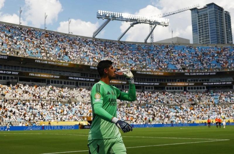 FIFA công bố con số kỷ lục của Club World Cup, hé lộ CĐV may mắn - Ảnh 2.