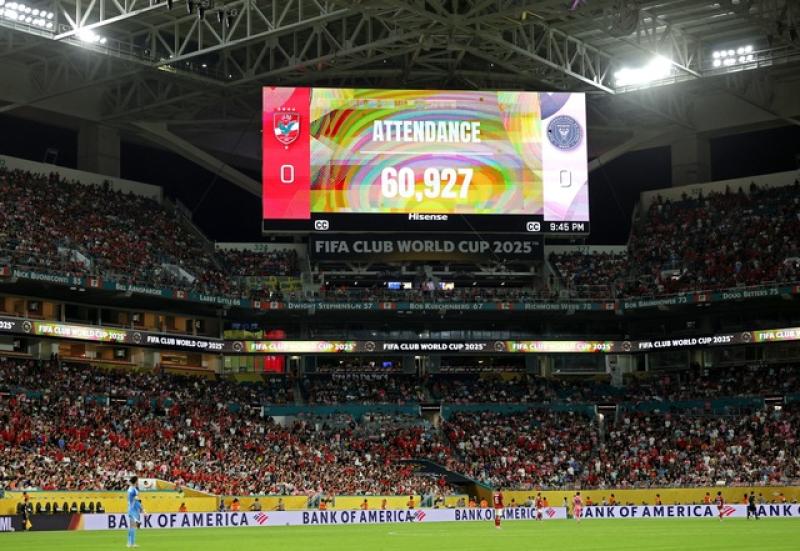 Hơn 60.000 khán giả đến sân Hard Rock, ‘ma thuật’ của Messi đã giải cứu FIFA- Ảnh 2.