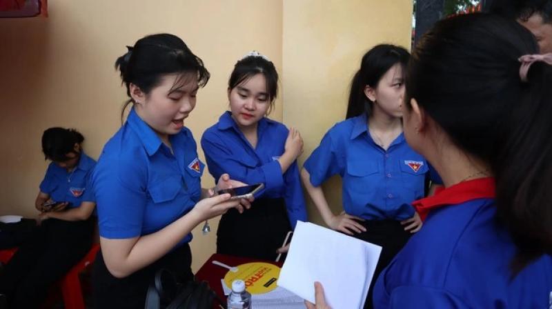 Giúp thí sinh không bị trễ thi - Ảnh 3.