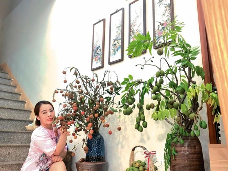 Cô giáo Phú Thọ gây sốt với thú chơi cắm cành trái cây độc đáo , đặc biệt là dừa - Ảnh 1.