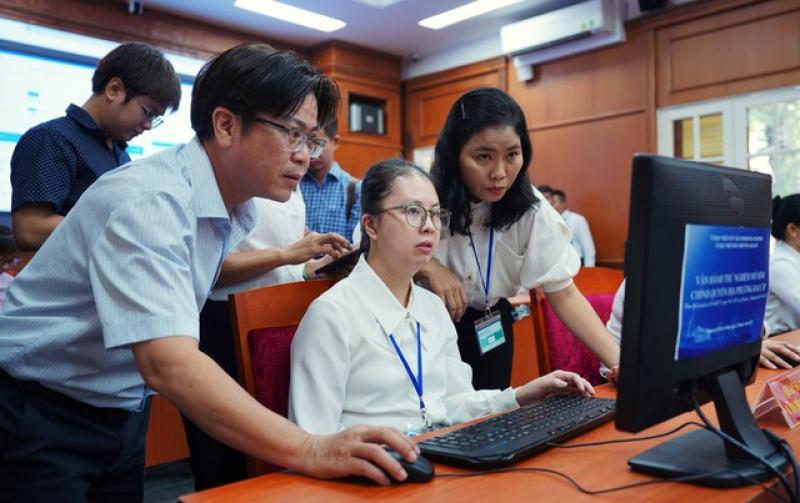 102 phường, xã mới ở TP.HCM đồng loạt vận hành thử bộ máy mới- Ảnh 2.