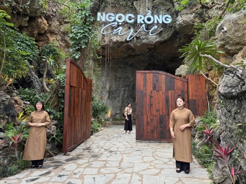 Ai cho phép bê tông hóa, biến hang Dơi thành nhà hàng?- Ảnh 2.