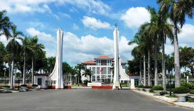 Quảng Nam đề xuất chi hàng trăm tỉ đồng hỗ trợ cán bộ ra Đà Nẵng làmviệc - Ảnh 1.
