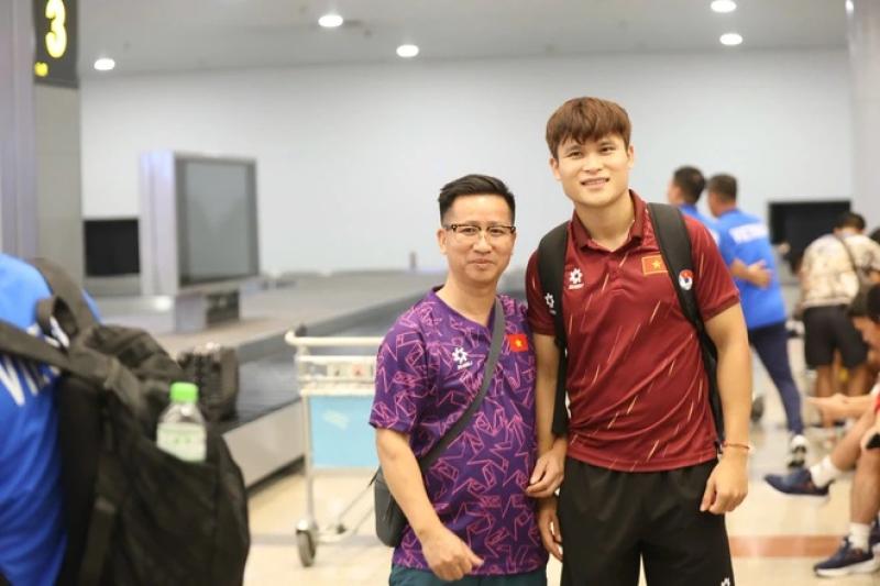 HLV Kim Sang-sik nói gì trước khi chia tay đội tuyển Việt Nam, bao giờ hội quân trở lại?- Ảnh 6. HLV Kim Sang-sik nói gì trước khi chia tay đội tuyển Việt Nam, bao giờ hội quân trở lại?- Ảnh 6.