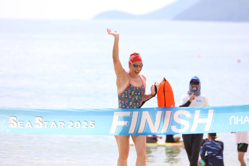 Các kình ngư chinh phục vịnh biển đẹp nhất thế giới tại SeaStar Nha Trang Bay 2025- Ảnh 6.