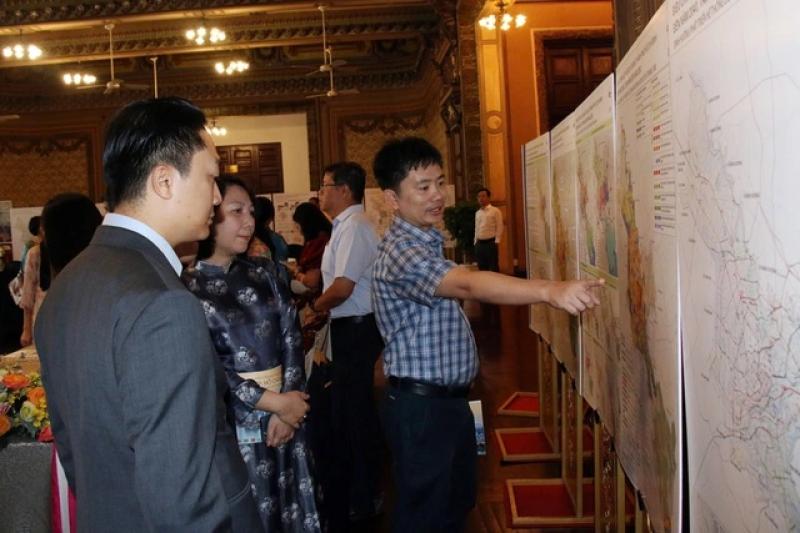 Triển khai Đồ án điều chỉnh quy hoạch chung TP.HCM đến năm 2040 để thu hút đầu tư- Ảnh 1.