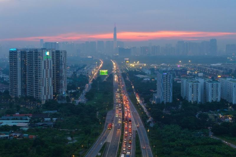Hai ô tô tông nhau trên cao tốc TP.HCM - Long Thành, giao thông ùn ứ- Ảnh 3.
