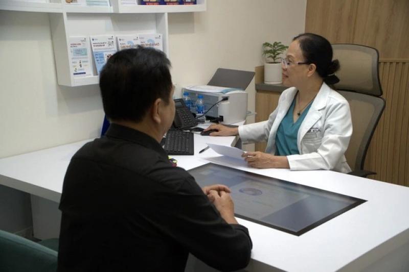 Phát hiện ung thư từ giai đoạn 0: Góc nhìn bác sĩ gần 40 năm kinh nghiệm- Ảnh 1.