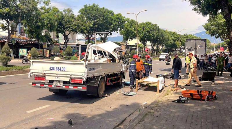 Đà Nẵng: Tai nạn liên hoàn trên QL14B, một người tử vong tại chỗ- Ảnh 1.