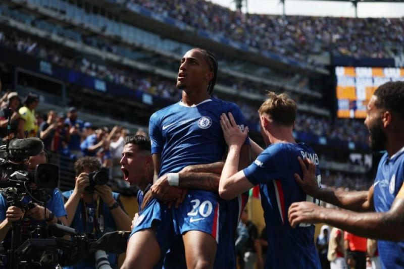 Cole Palmer trình diễn siêu hạng, Chelsea thắng sốc PSG: Lần thứ hai đăng quang FIFA Club World Cup- Ảnh 2. Cole Palmer trình diễn siêu hạng, Chelsea thắng sốc PSG: Lần thứ hai đăng quang FIFA Club World Cup- Ảnh 2.