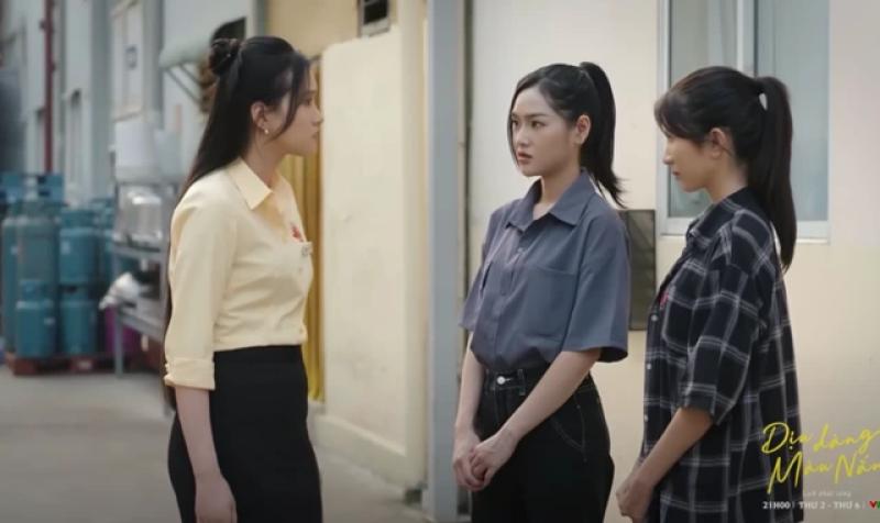 ‘Dịu dàng màu nắng’ tập 23: Tuyết bị sếp Phong ‘vả mặt’? - Ảnh 1.