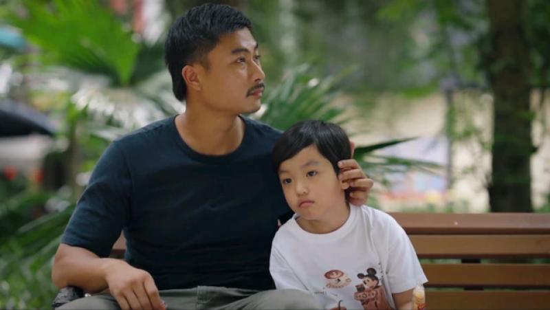 Diễn viên nhí Khôi Nguyên gây sốt với vai Khoai trong phim Dịu dàng màu nắng - Ảnh 2.