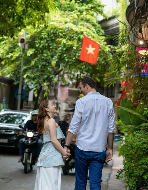 Lan Phương ly thân chồng Tây: Tôi đang ở giai đoạn không dễ dàng gì- Ảnh 9. Lan Phương ly thân chồng Tây: Tôi đang ở giai đoạn không dễ dàng gì- Ảnh 9.