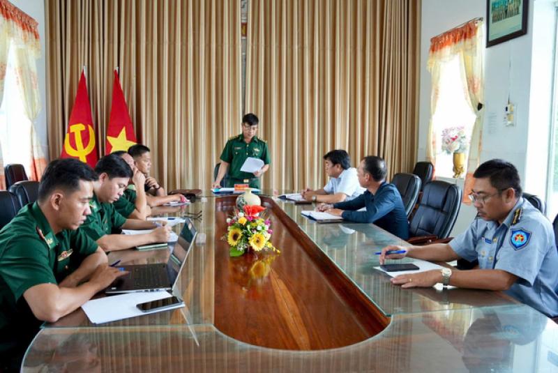 Cà Mau: Xử phạt 500 triệu đồng người thuê tàu cá vượt ranh giới biển trái phép- Ảnh 1.