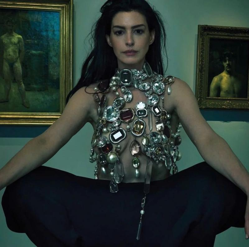Người bạn thân nổi tiếng duy nhất của Anne Hathaway ở Hollywood  - Ảnh 2.