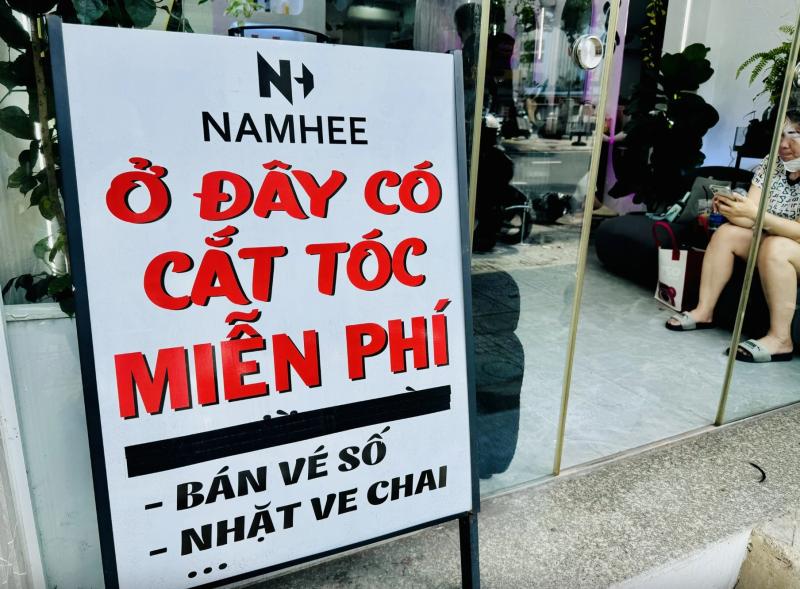 Phường mới ở TP.HCM: 'Thấy là thương' những bảng thông báo miễn phí, nghĩa tình, hào sảng - Ảnh 6.