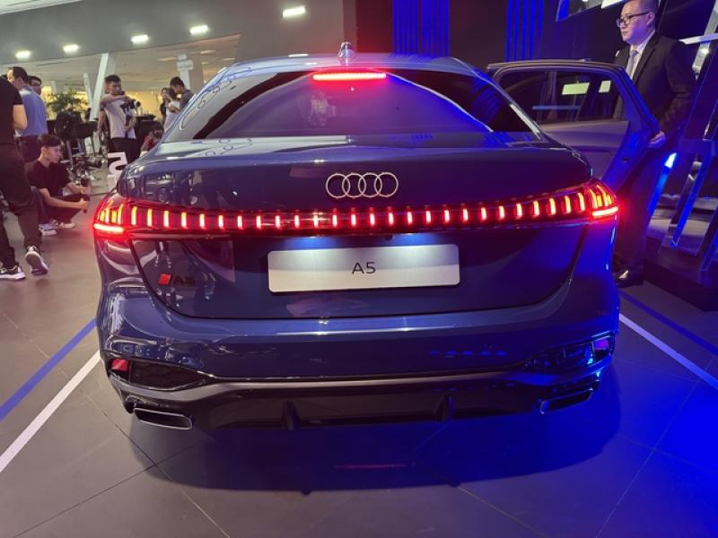 Sedan hạng sang Audi A5 'thế chân' A4 tại Việt Nam, giá 2,199 tỉ đồng - Ảnh 3.