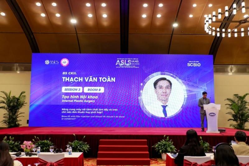 BS.CKII Thạch Văn Toàn: Nâng cung mày bằng treo chỉ hay tiêm filler?- Ảnh 3.