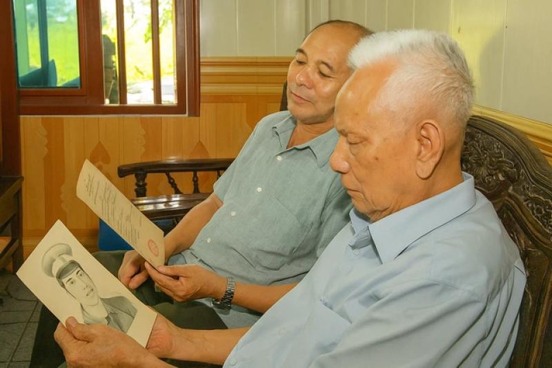 Những người mẹ trăm tuổi đón con 'trở về'- Ảnh 4.