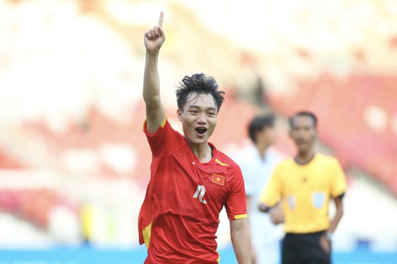 Người hùng U.23 Việt Nam: Chưa đá V-League phút nào vẫn thành 'quân bài tẩy', anh là ai?- Ảnh 2.