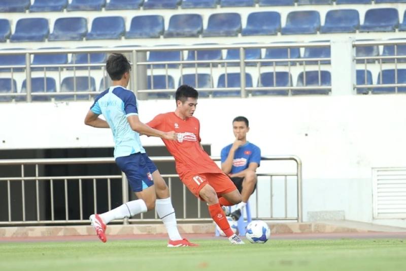 U.23 Việt Nam thắng tưng bừng Đài Loan, Việt kiều Viktor Lê lập công- Ảnh 2.