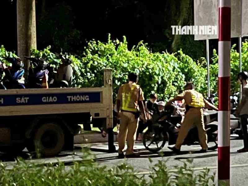 TP.HCM: Hơn chục xe độ trong khu đô thị Sala bị 'tóm' gọn- Ảnh 2.