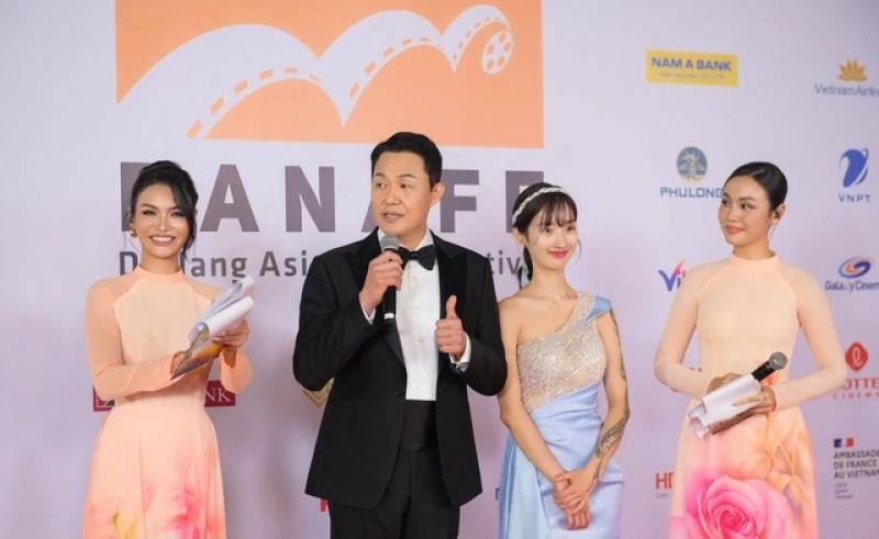 Tài tử Park Sung Woong: Sẽ cân nhắc hợp tác với Lý Hải- Ảnh 3.