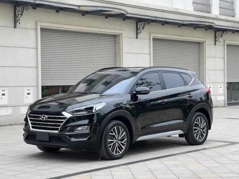 Hyundai Tucson sử dụng 5 năm, bán lại vẫn hơn 700 triệu đồng - Ảnh 1.