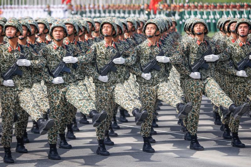 Mãn nhãn buổi diễu binh 15 . 000 Chiến sĩ công an và quân đội hợp luyện - Ảnh 18.