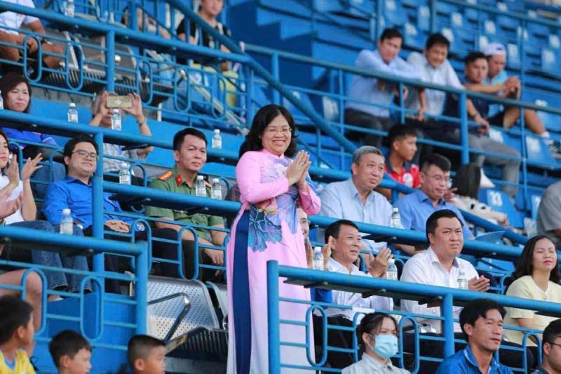 Sôi nổi khai mạc giải bóng đá thiếu niên U.13 toàn quốc Yamaha Cup 2025- Ảnh 3.